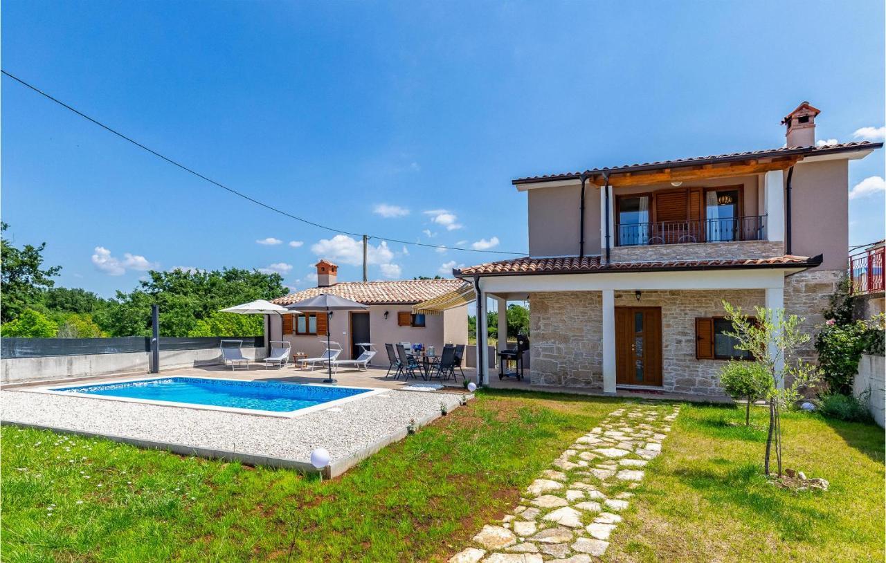 2 Bedroom Cozy In Vakantiehuis *